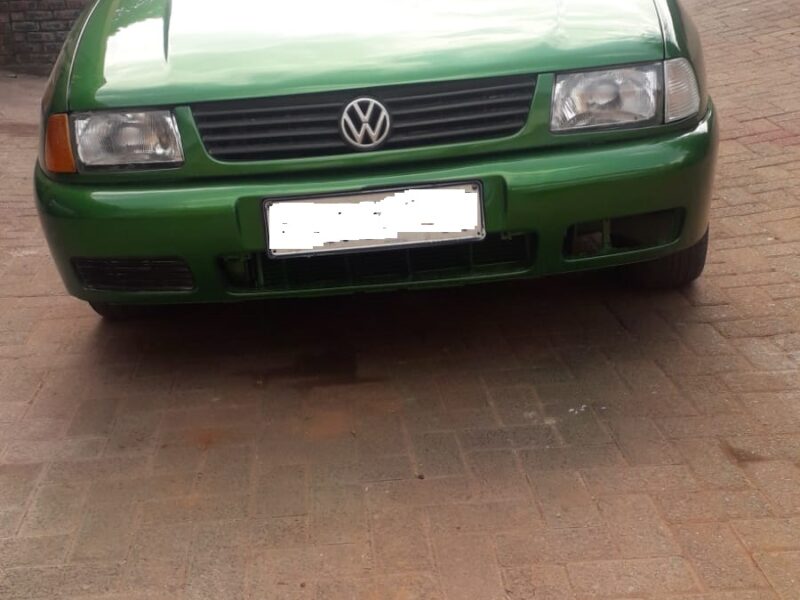 1999 - VW Polo 1.8i Millennium Edition